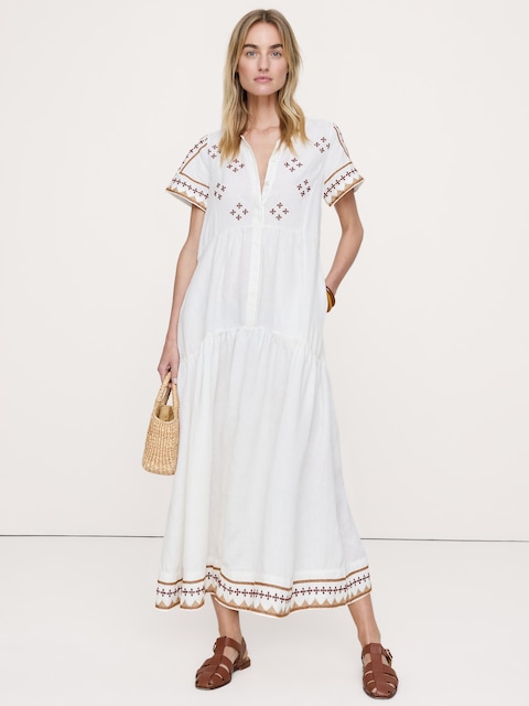 ROBE LONGUE ÉTAGÉE EN LIN BRODÉE