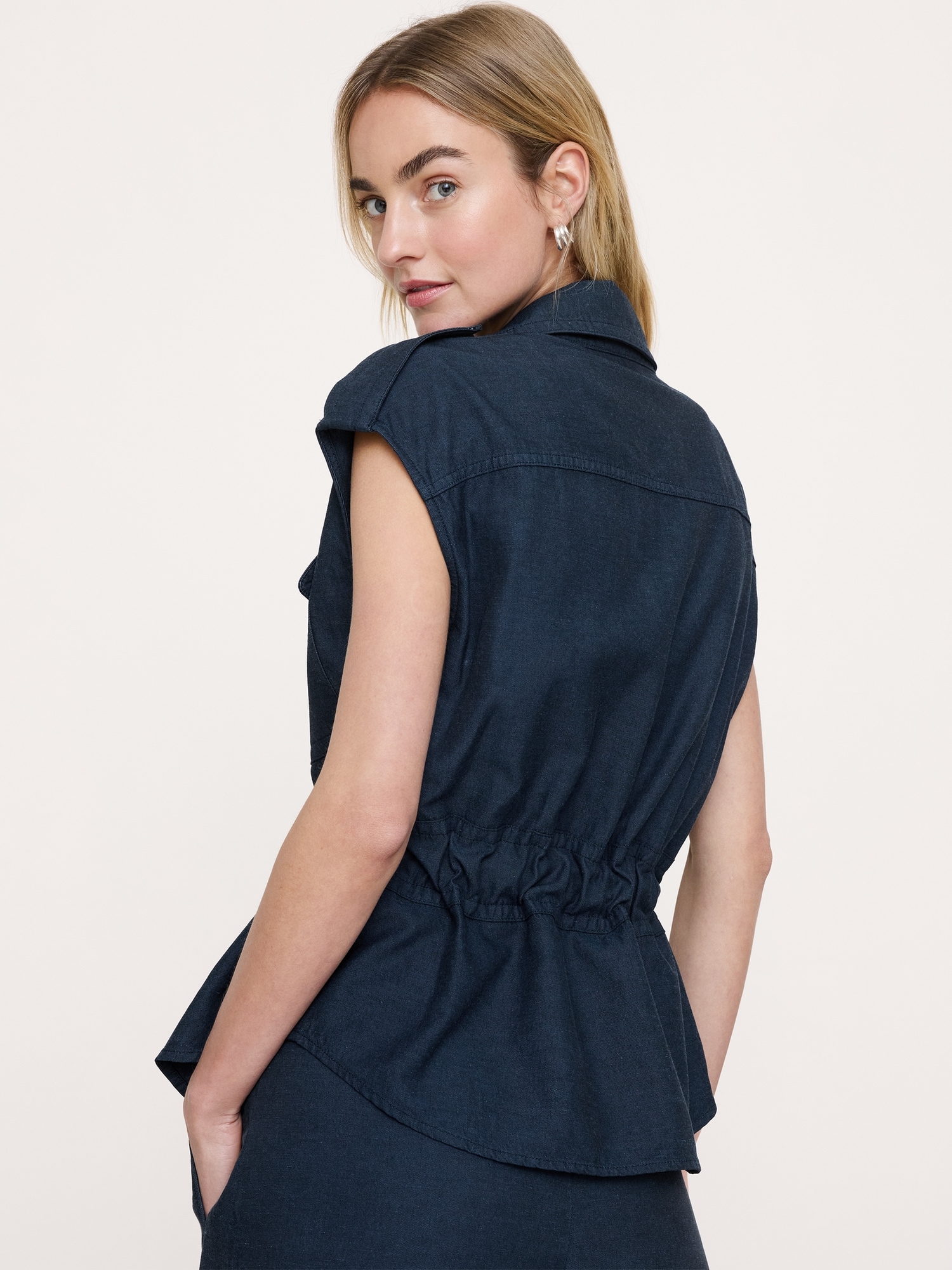 L'image numéro 3 présente Veste utilitaire en TENCEL™, coton et lin