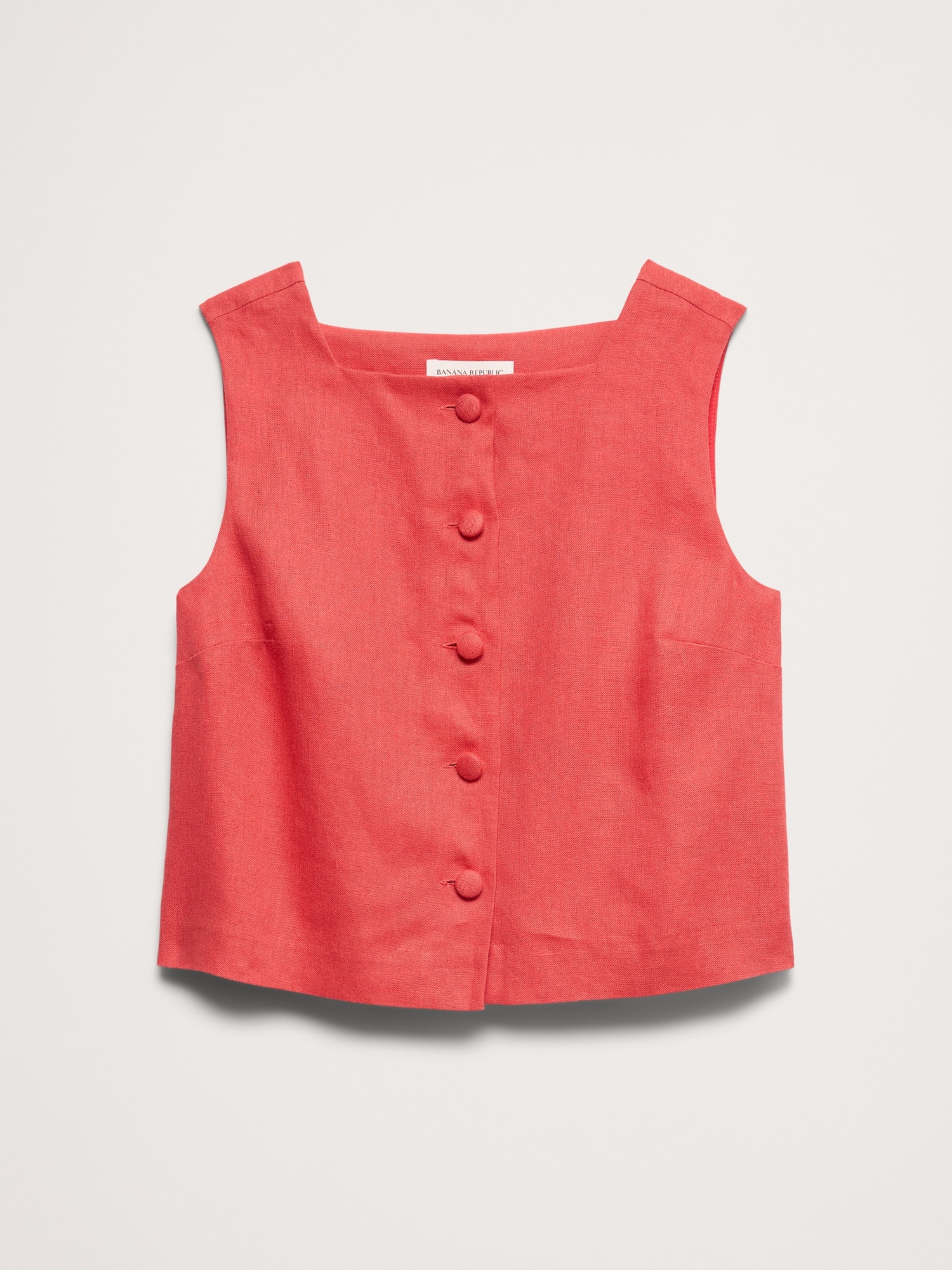 L'image numéro 5 présente Camisole en lin à devant boutonné