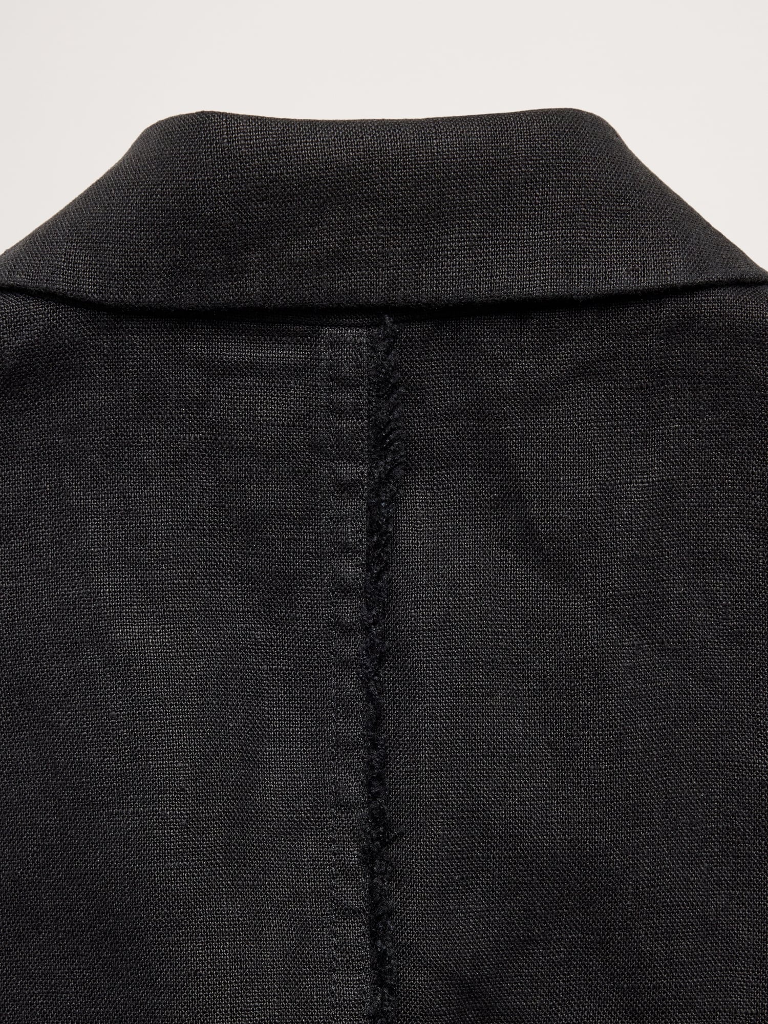L'image numéro 7 présente Blazer en lin à franges