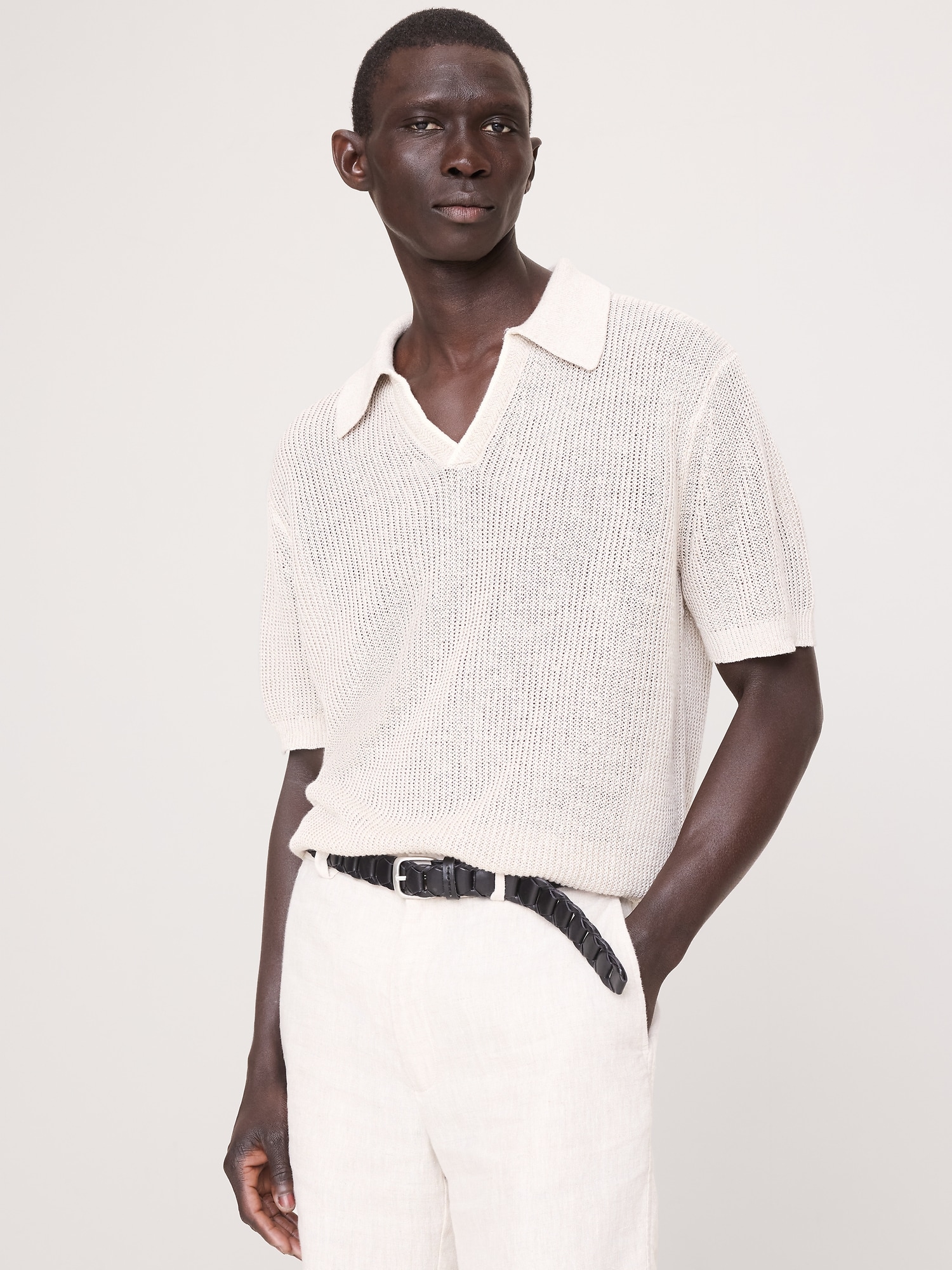 L'image numéro 1 présente Polo en lin et coton à col polo tricoteuse