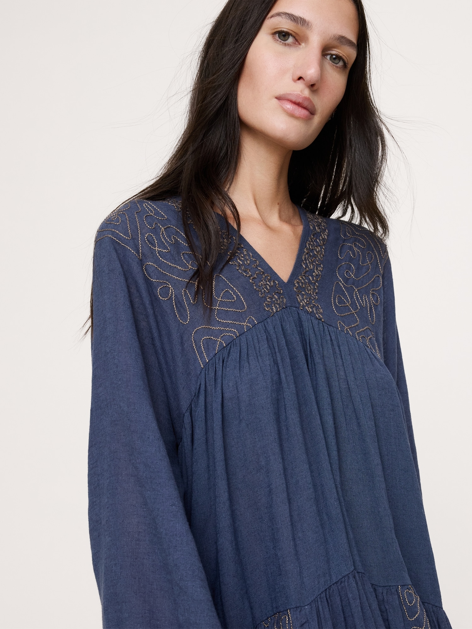 Image number 4 showing, Linen-Cotton Trapeze Maxi Dress