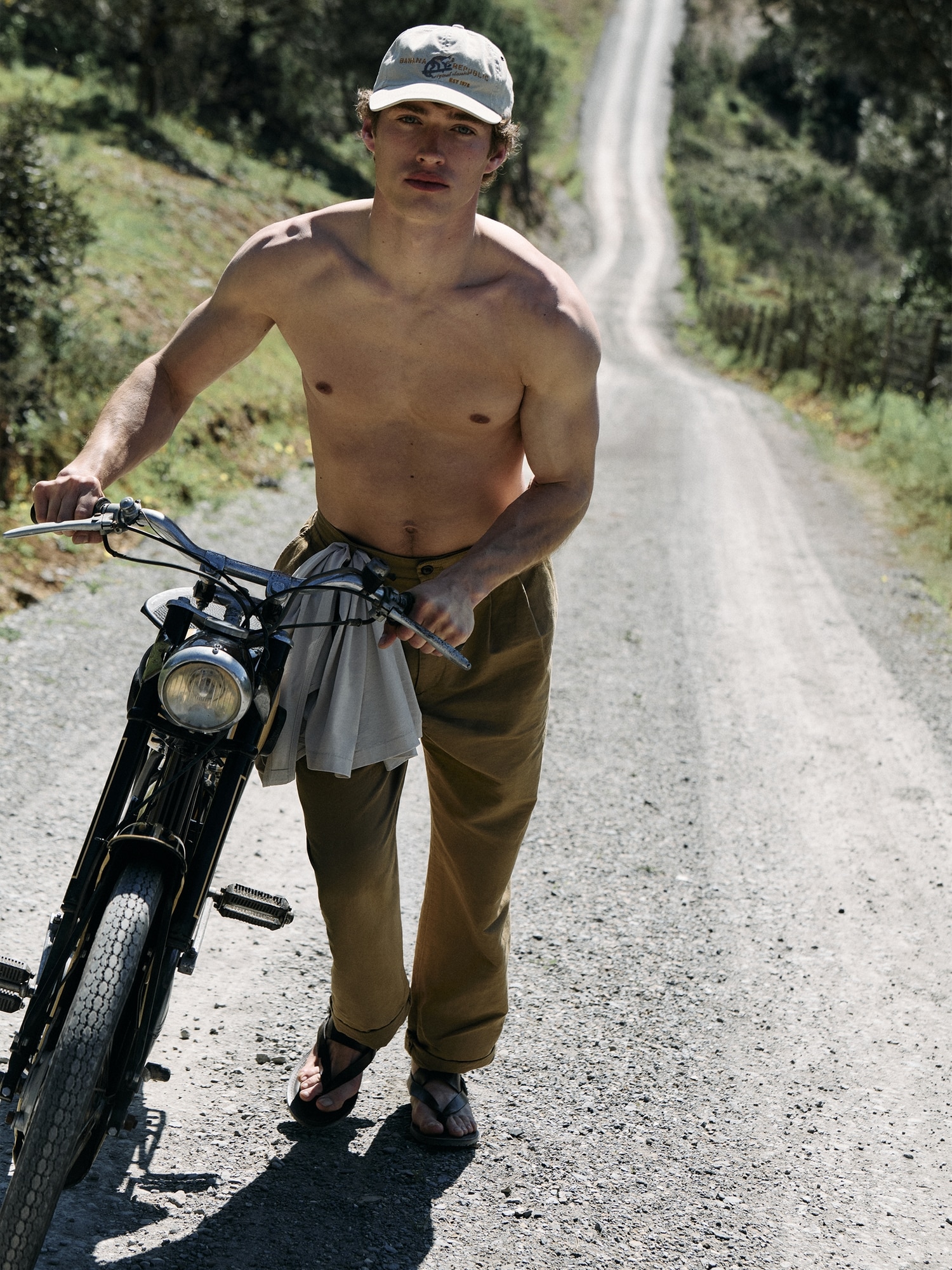 Image number 6 showing, Archive Reissue Pleated Italian Linen-Cotton Pant
