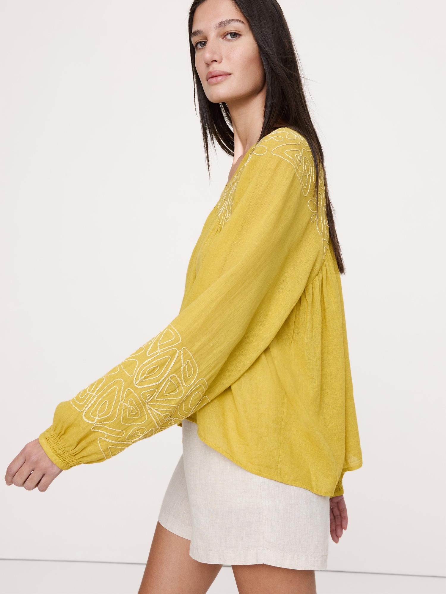 Image number 6 showing, Embroidered Linen-Cotton Top