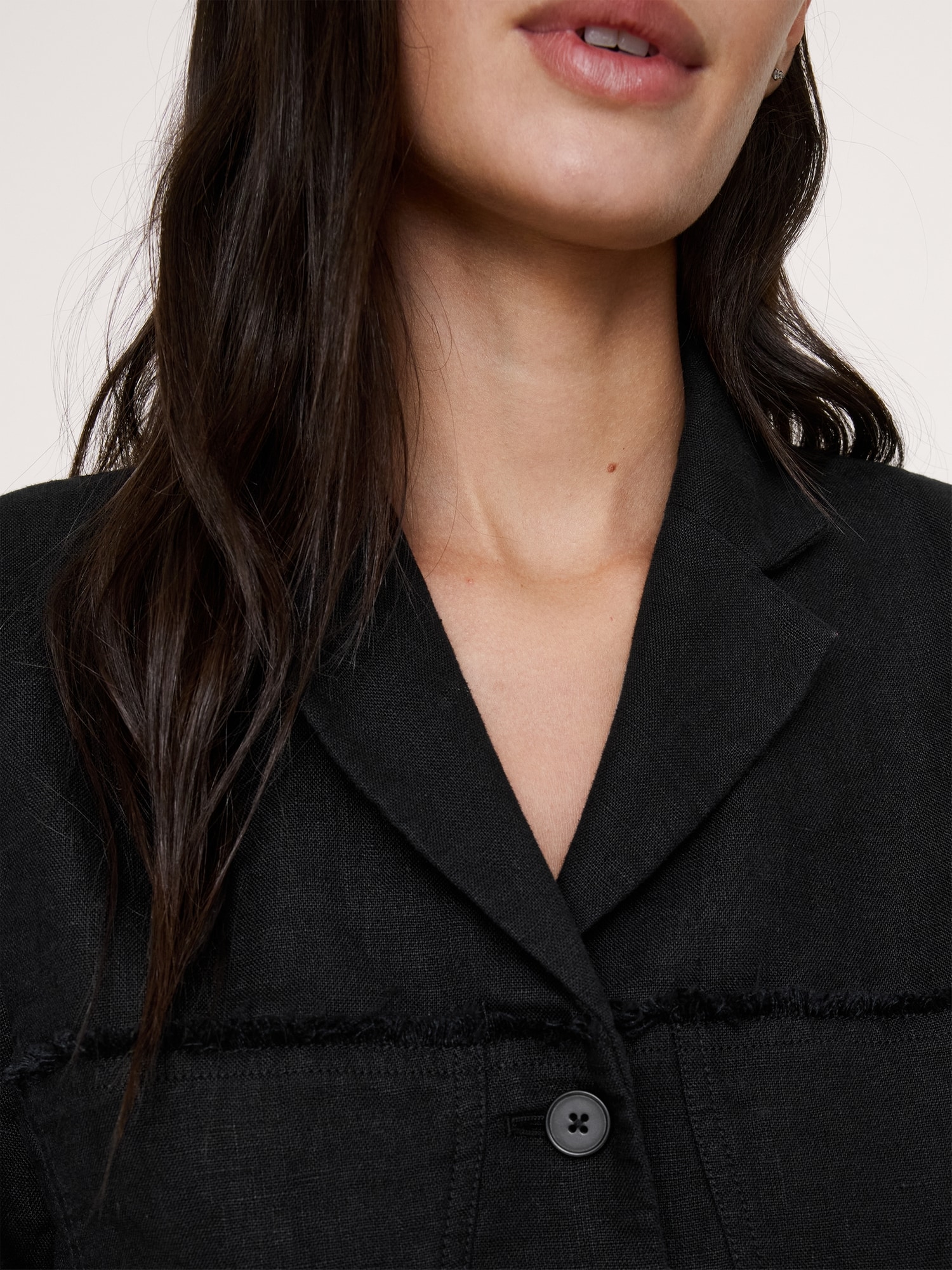 L'image numéro 8 présente Blazer en lin à franges