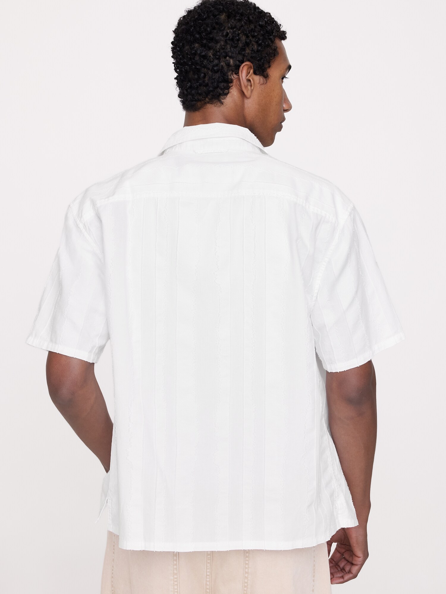 Image number 2 showing, Relaxed-Fit Cotton-Linen Jacquard Resort Shirt