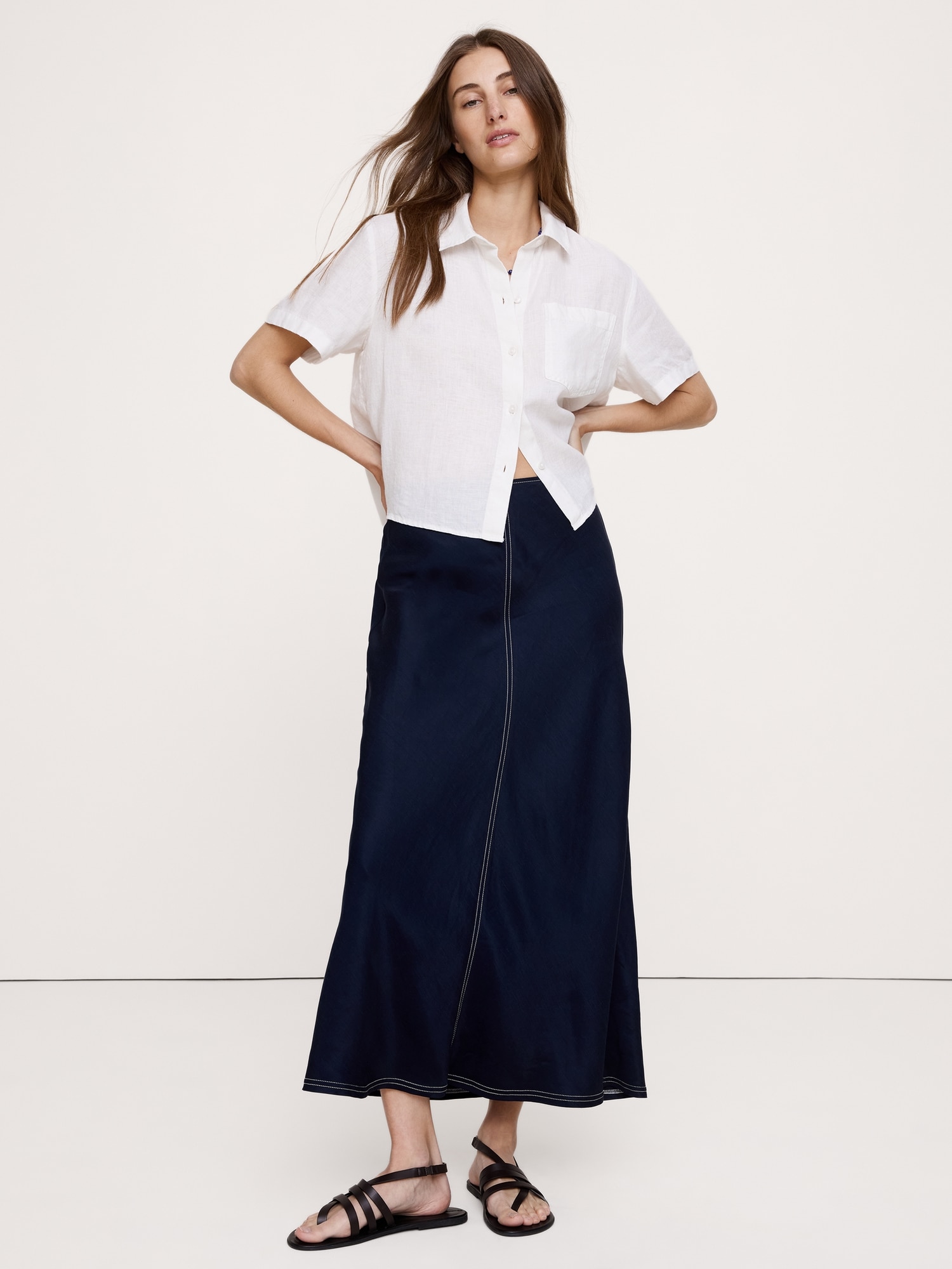 Image number 5 showing, Viscose-Linen Bias-Cut Maxi Skirt