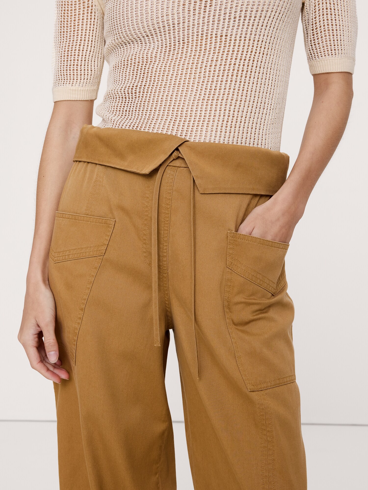 L'image numéro 7 présente Pantalon de pêcheur droit à taille haute