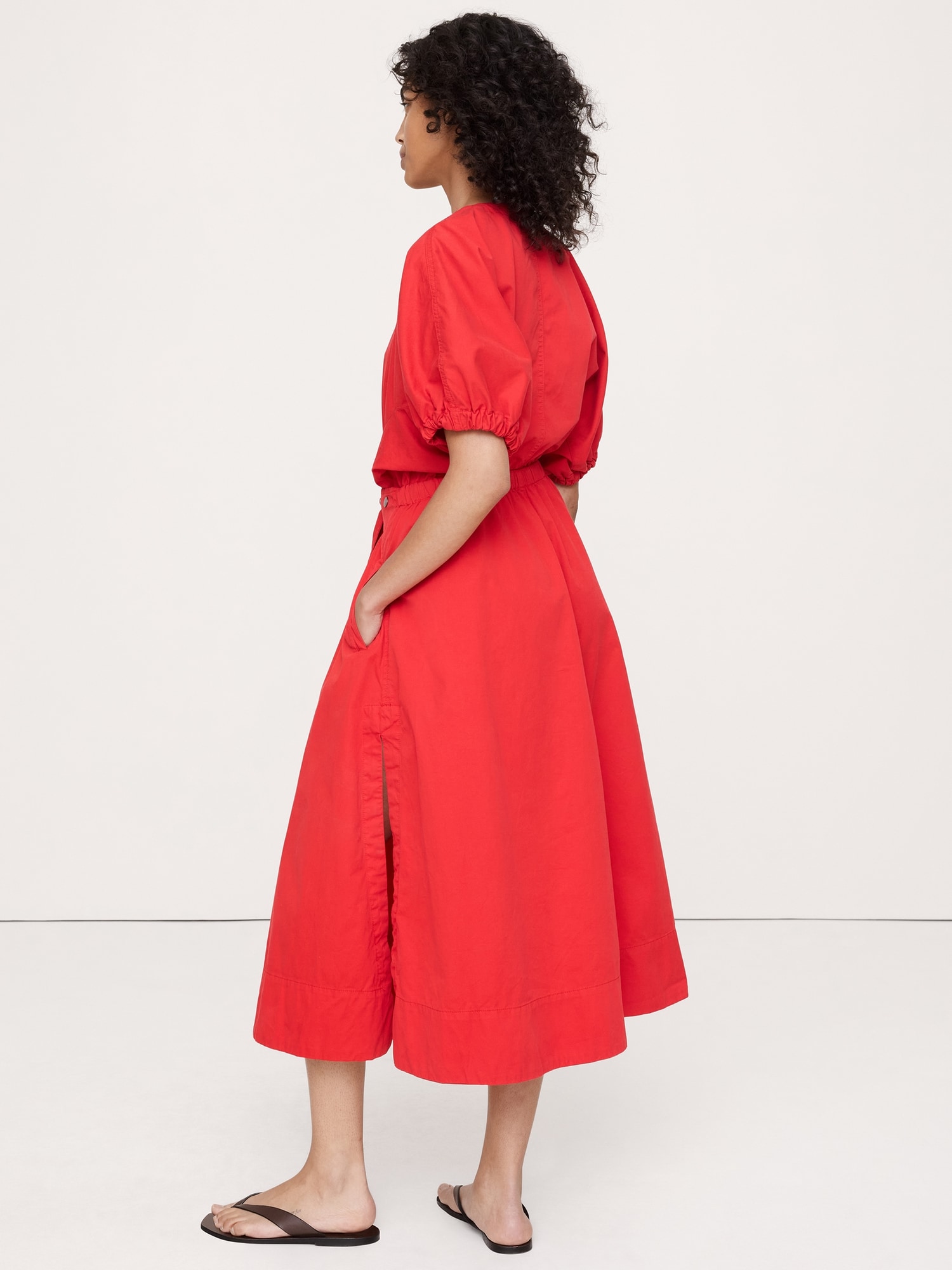 L'image numéro 3 présente Robe mi-longue à manches bouffantes en sergé de coton