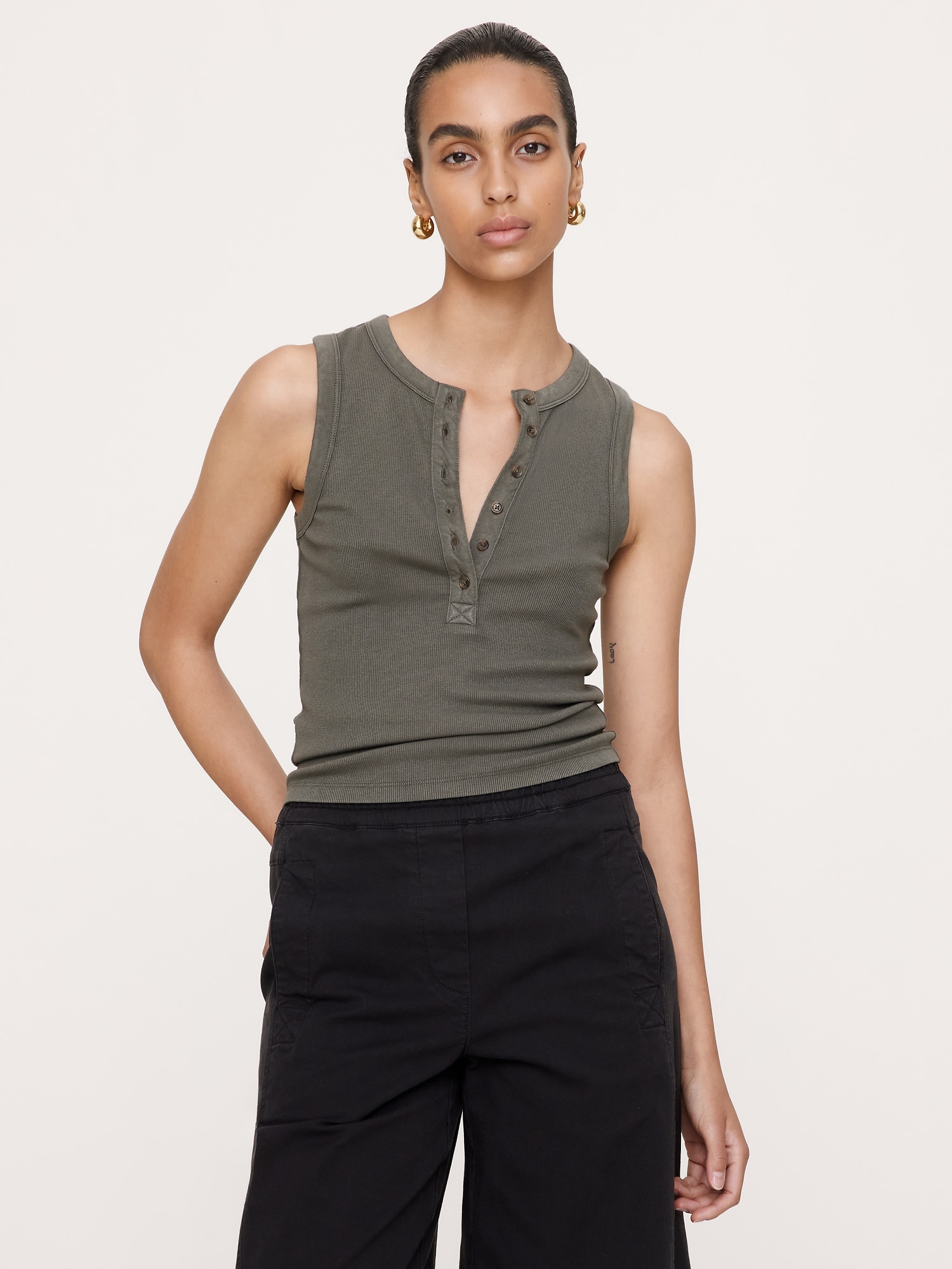 Image number 1 showing, Ribbed Henley Tank
