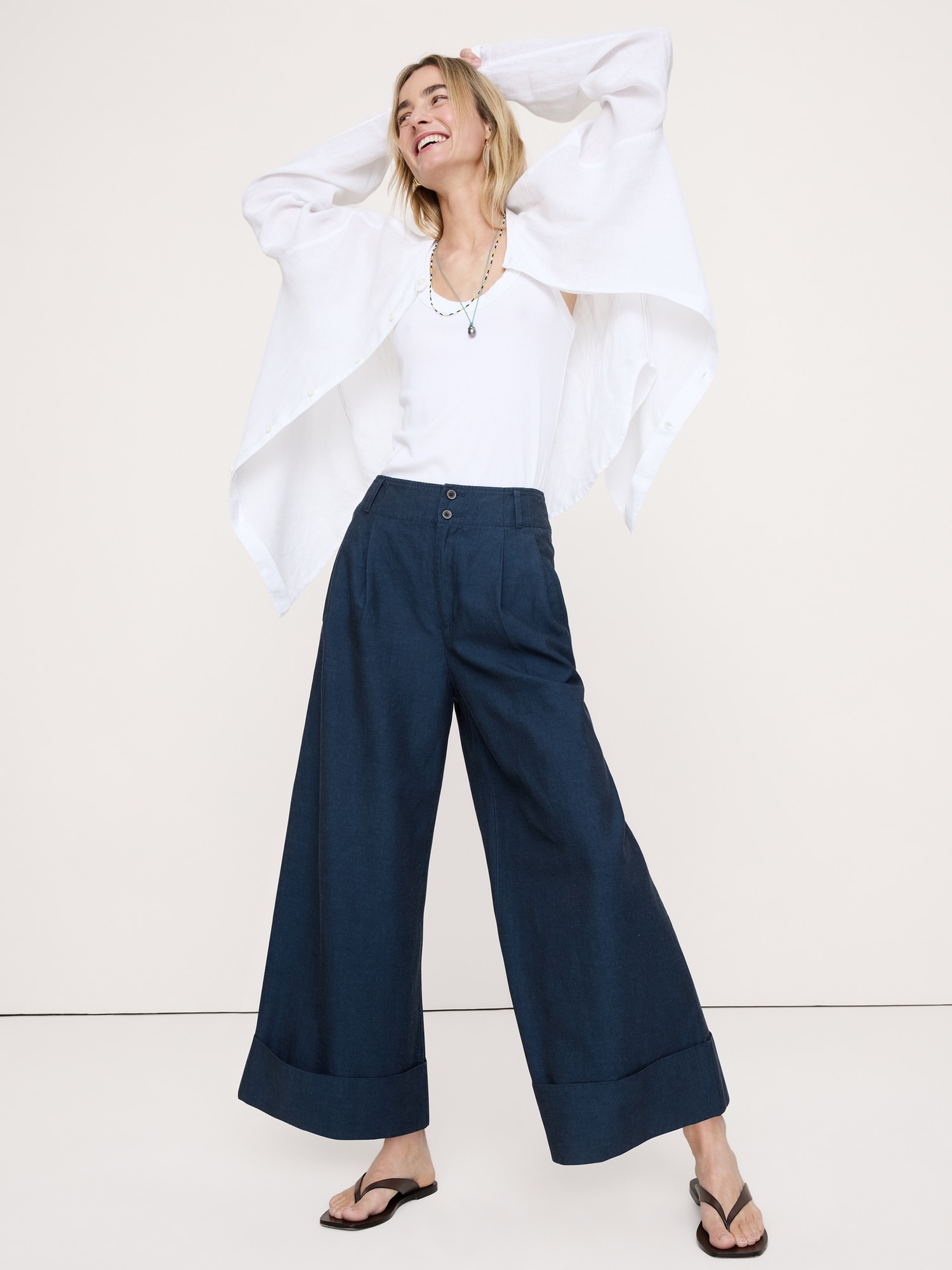 Image number 1 showing, High-Rise Wide-Leg TENCEL™-Cotton-Linen Cropped Pant