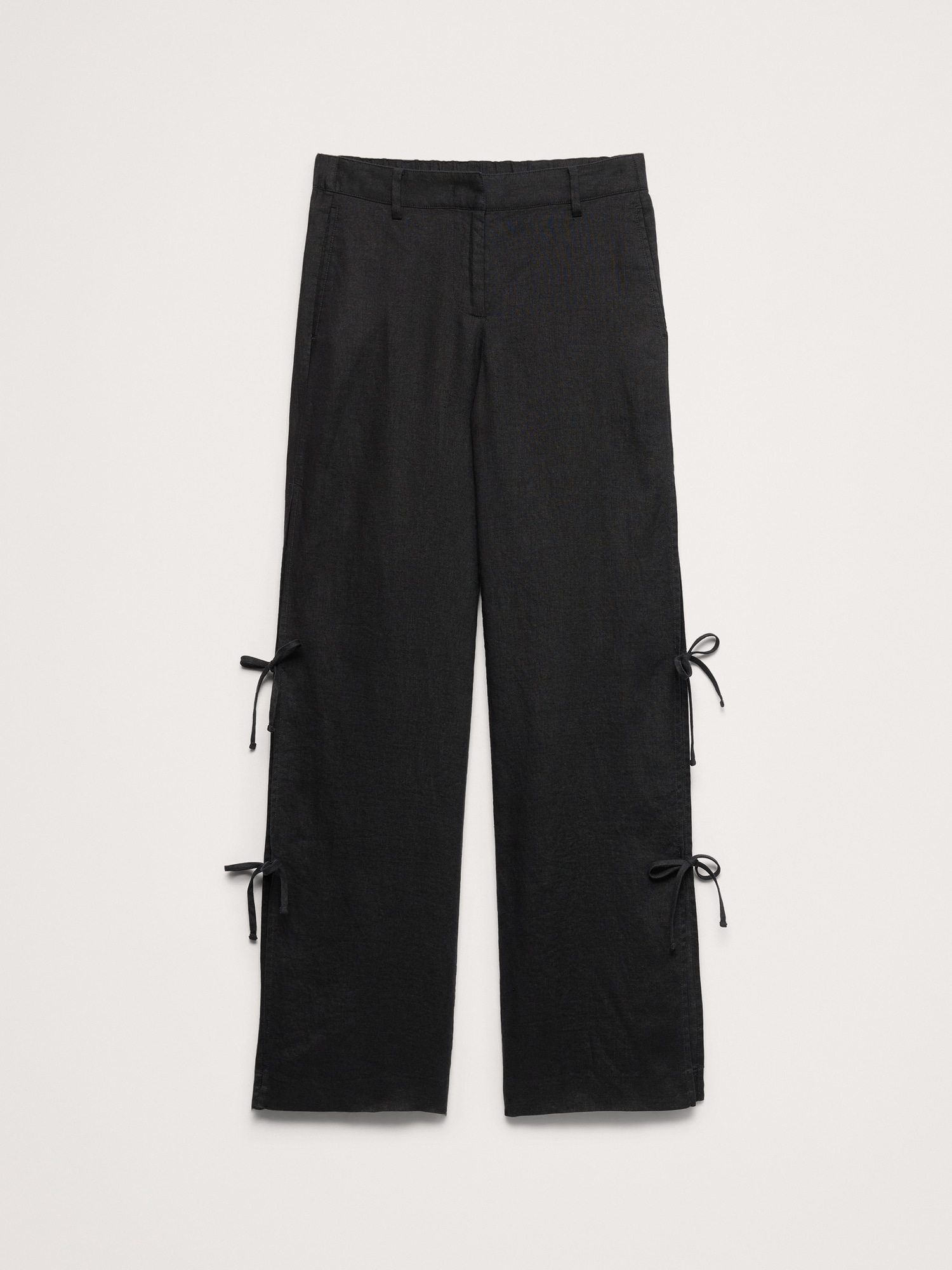 L'image numéro 8 présente Pantalon en lin à jambe large et noué sur le côté The Studio