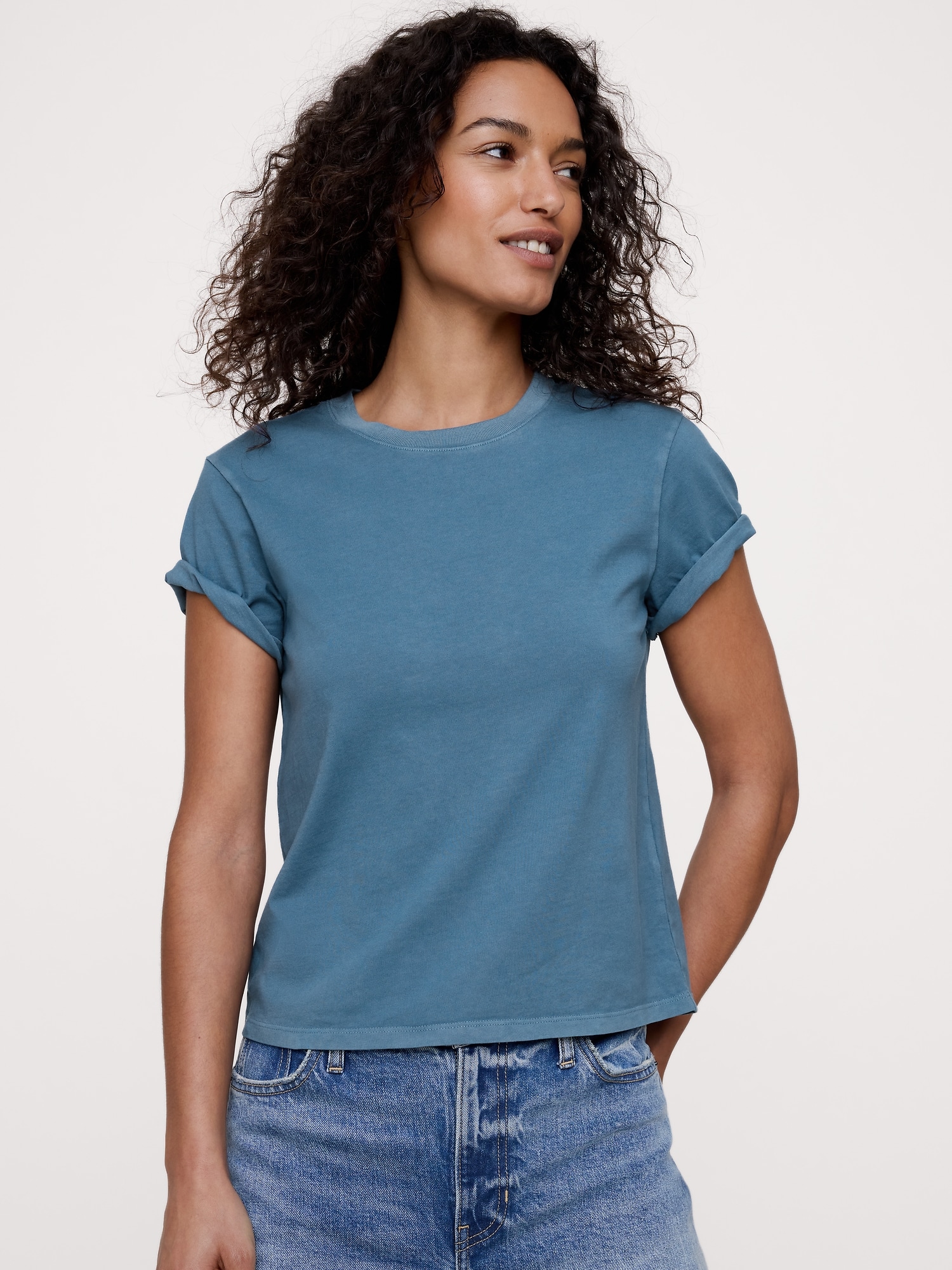 L'image numéro 1 présente T-SHIRT RAS DU COU EN COTON RÉTRO