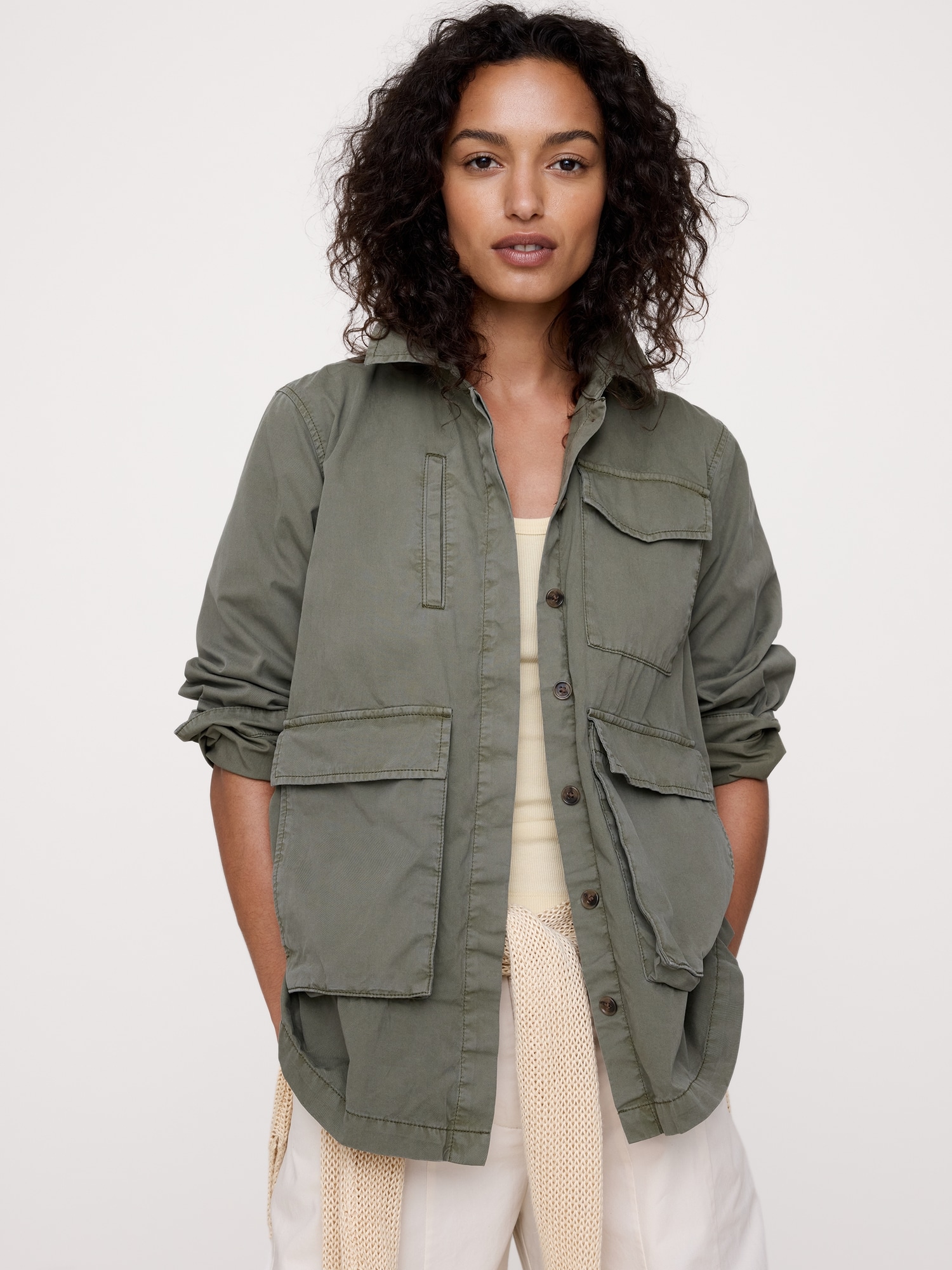 L'image numéro 1 présente Veste-chemise en sergé de coton