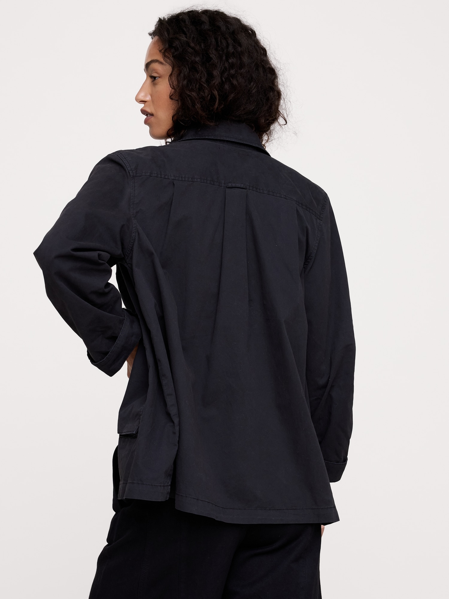 L'image numéro 7 présente Veste-chemise en sergé de coton