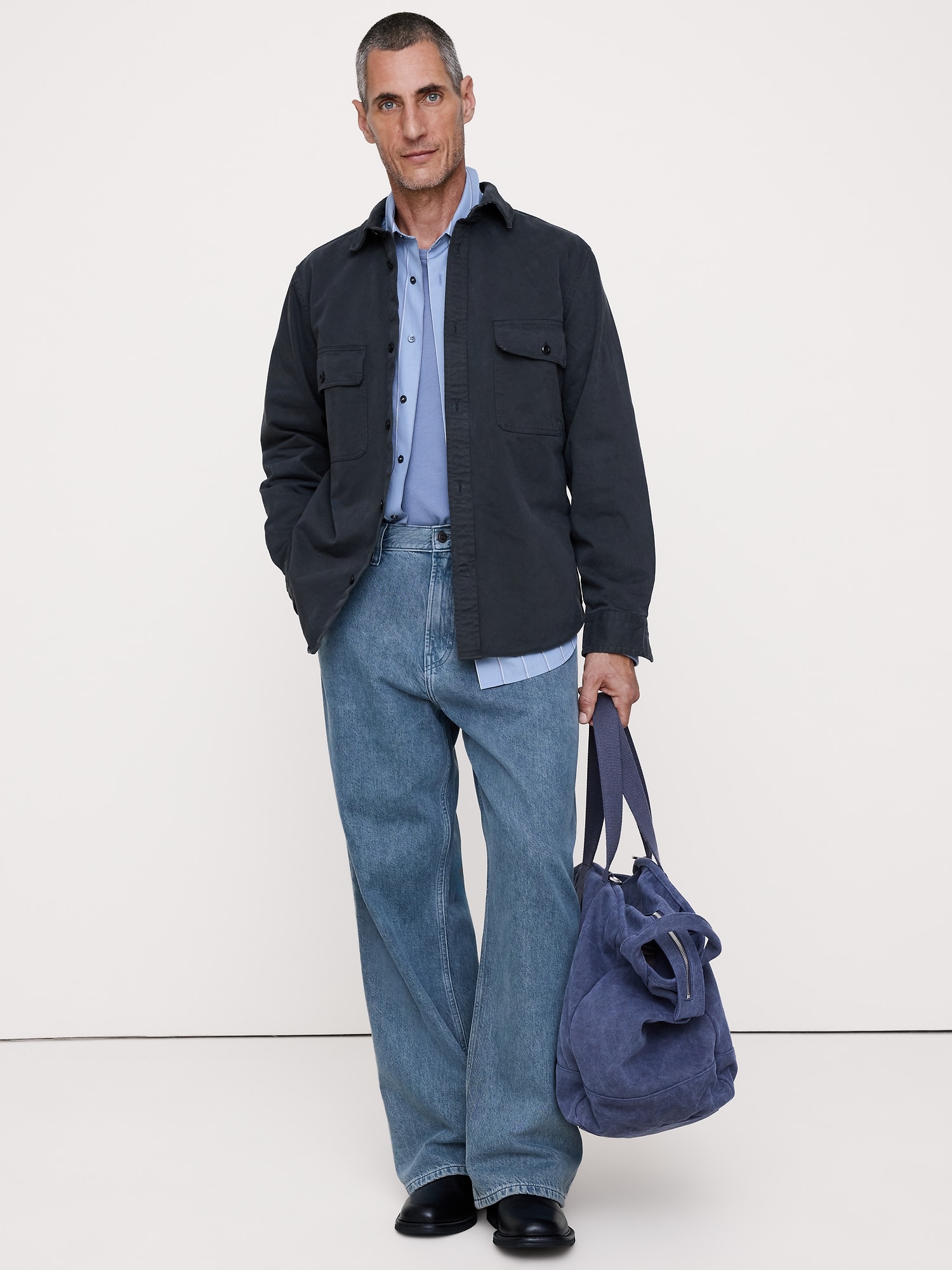 L'image numéro 1 présente Veste-chemise en sergé de coton