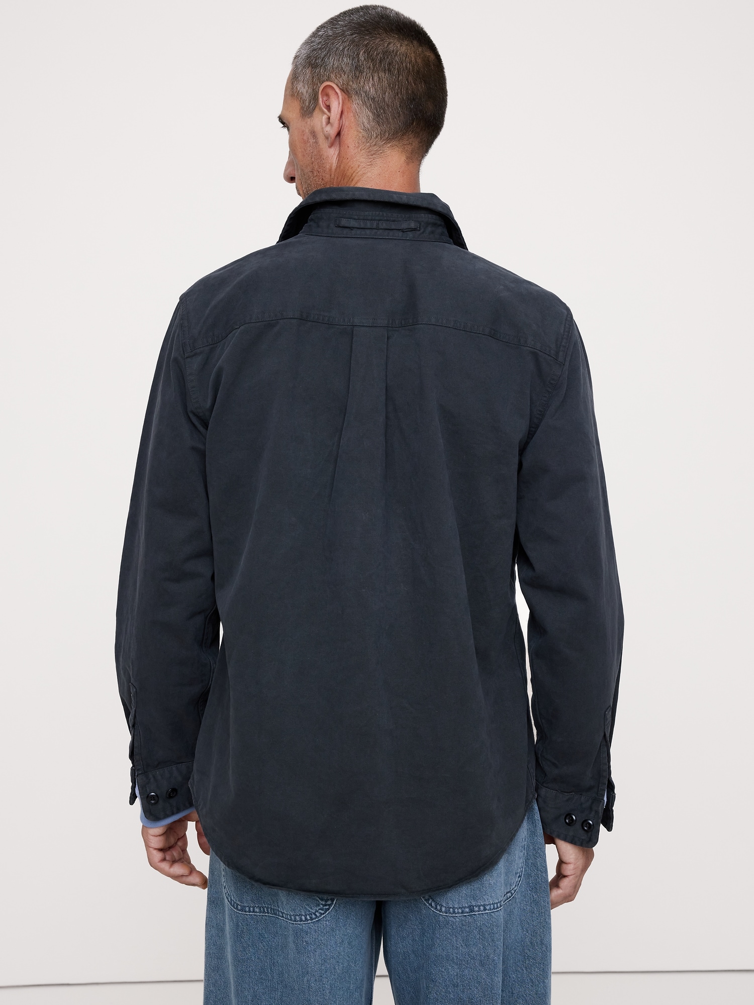 L'image numéro 8 présente Veste-chemise en sergé de coton