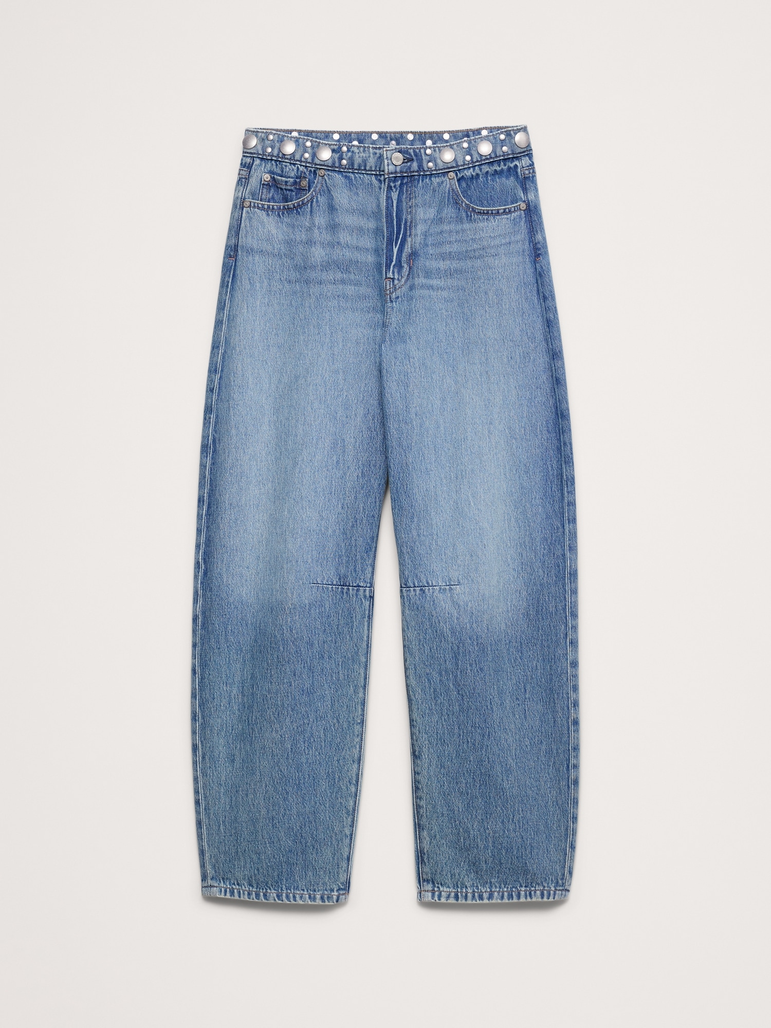 L'image numéro 6 présente Jean coupe baril clouté taille mi-basse longueur cheville