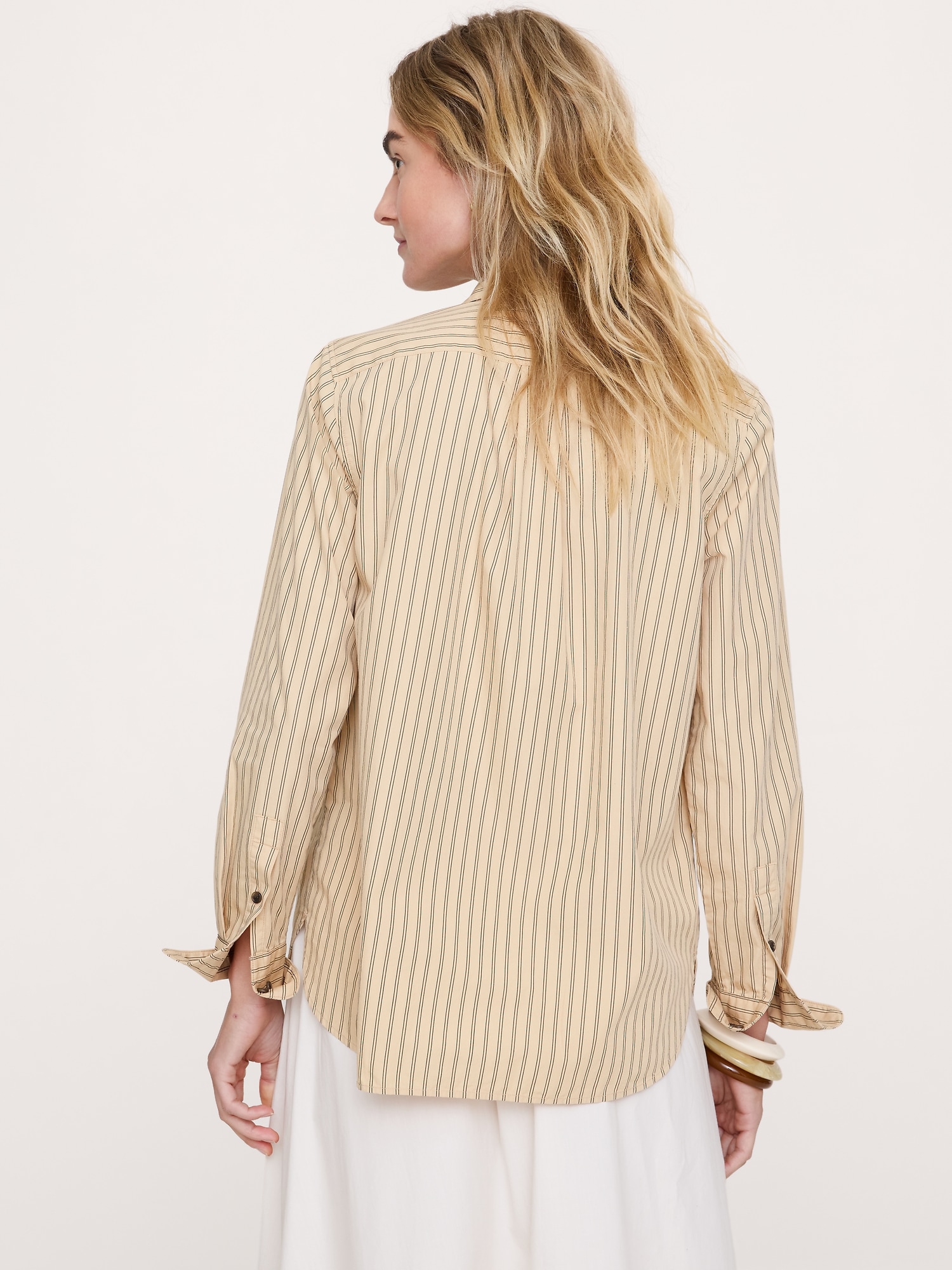 L'image numéro 2 présente La chemise de tous les jours en popeline de coton