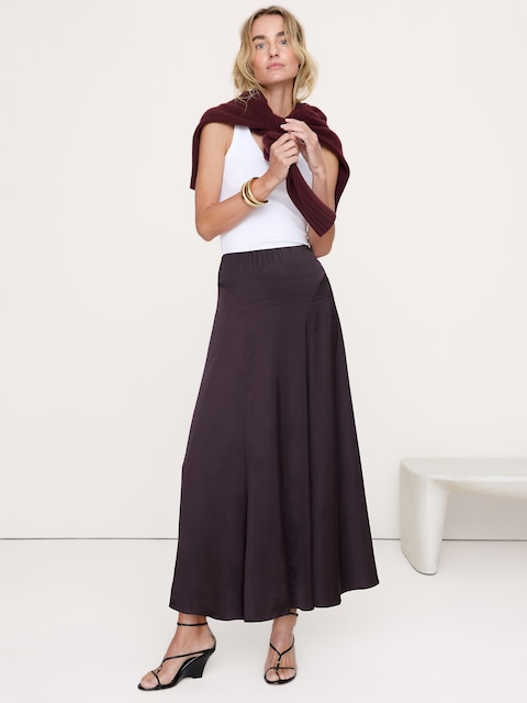 JUPE LONGUE EN SATIN EXTENSIBLE