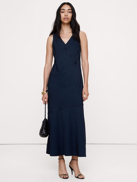 ROBE MI-LONGUE BOUTONNÉE EN SERGÉ FLUIDE