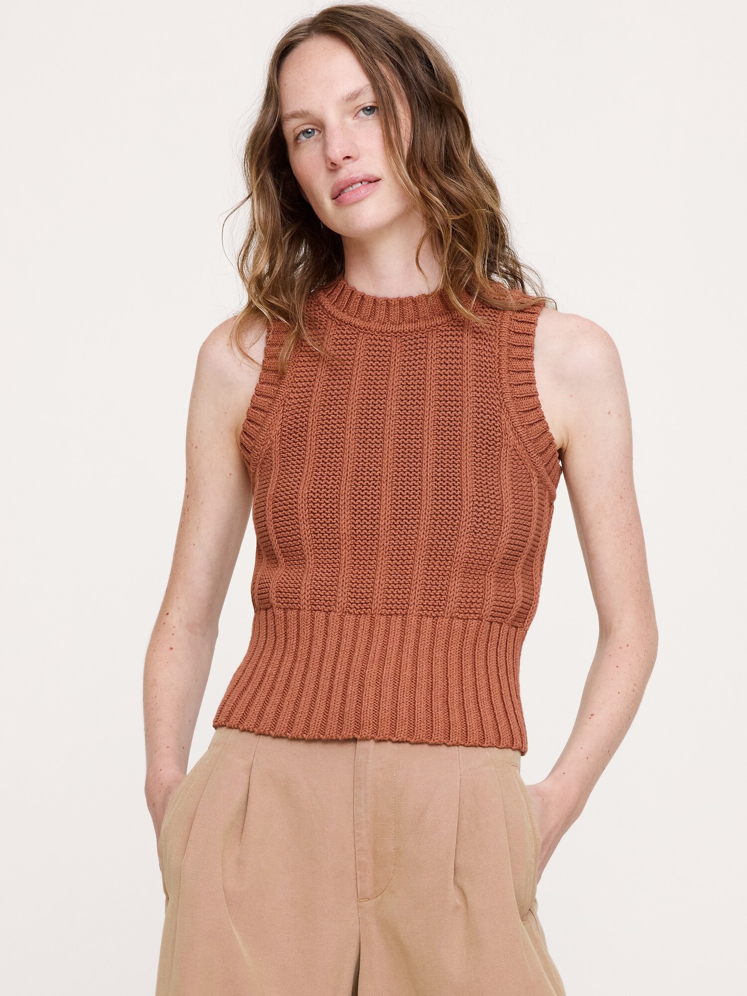 L'image numéro 1 présente Camisole en tricot de coton épais