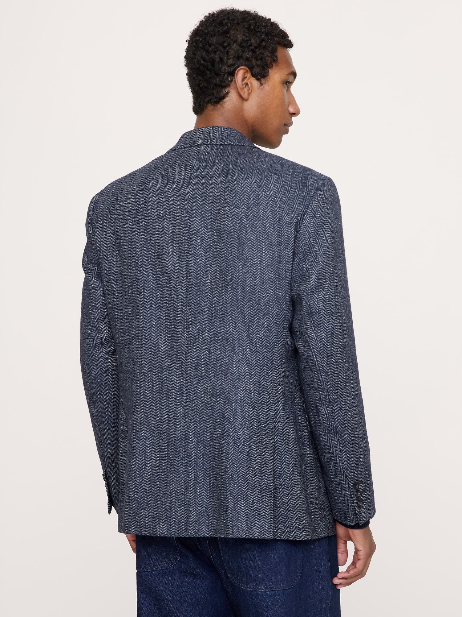 Tailored Slim Italian Herringbone Suit Jacket