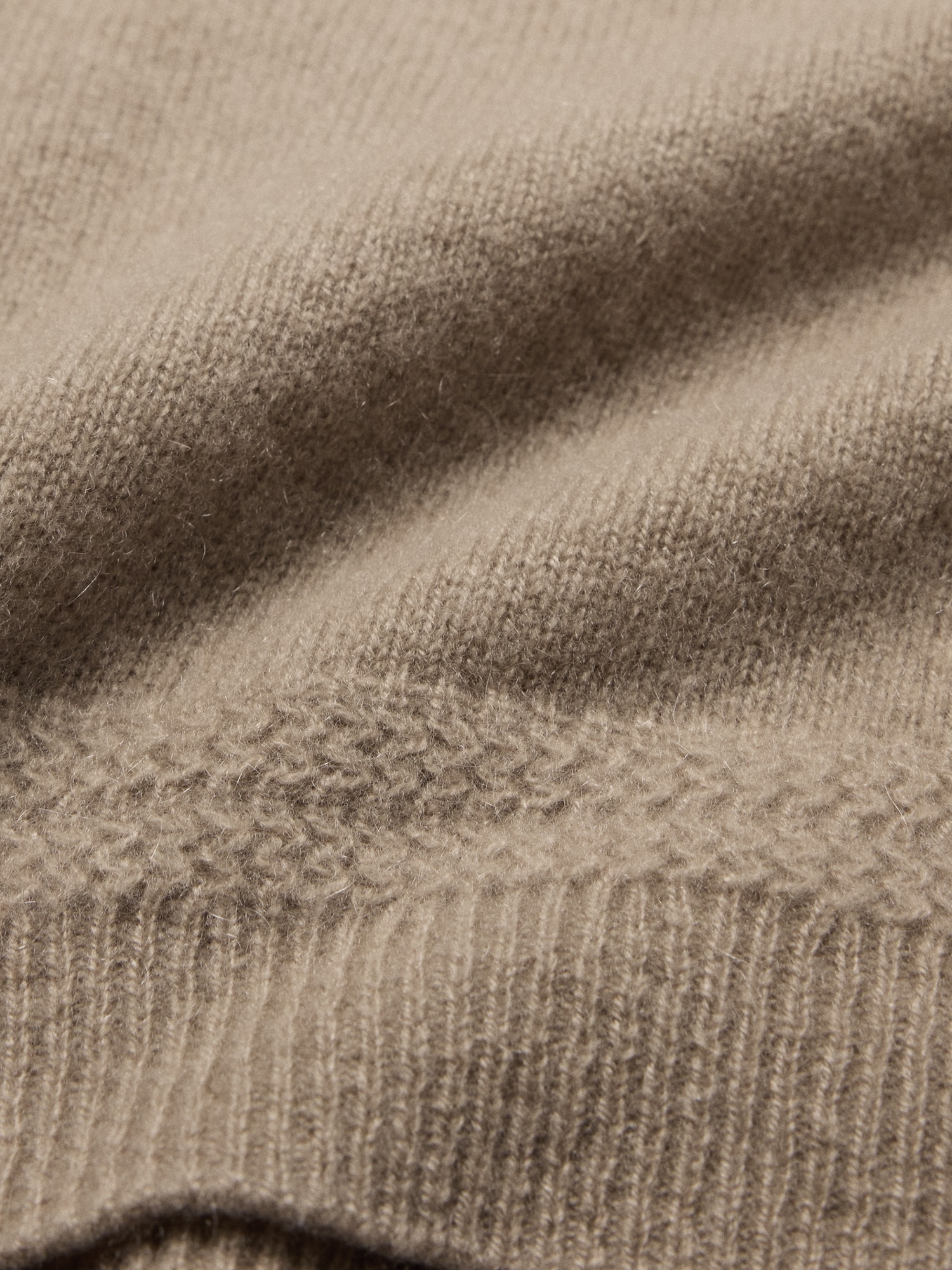 Lightweight Cashmere V-Neck Sweater