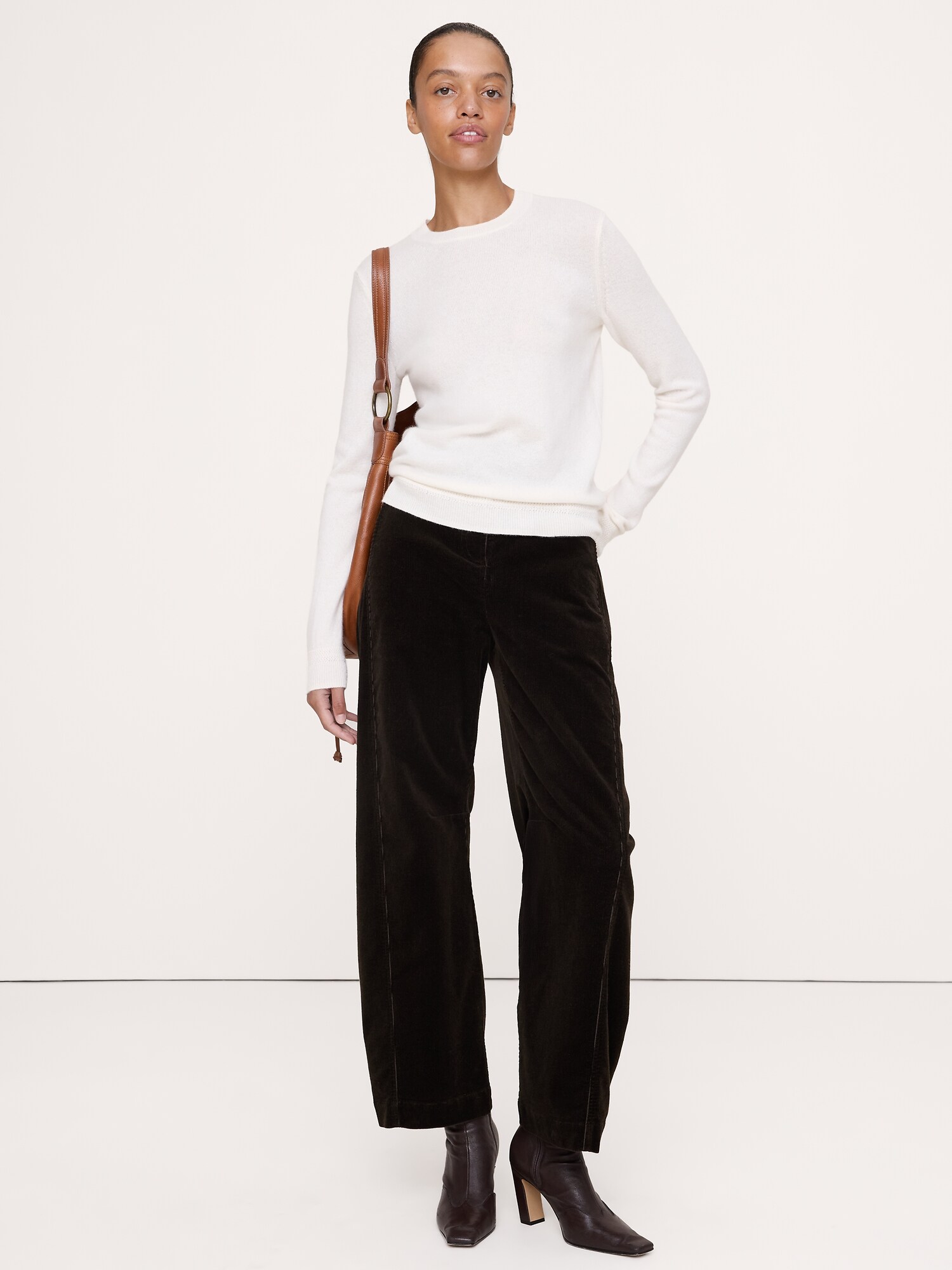 Lightweight Cashmere Crew-Neck Sweater