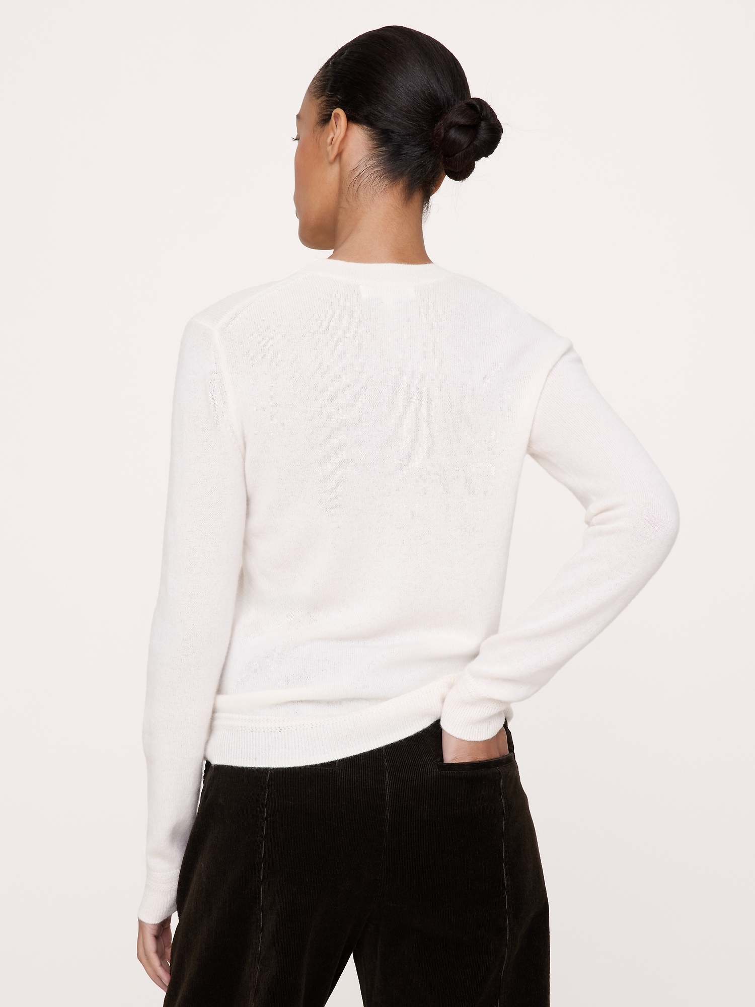 Lightweight Cashmere Crew-Neck Sweater