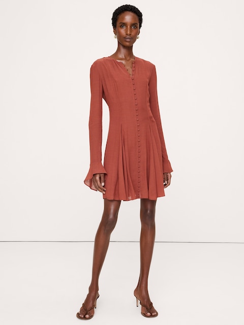 ROBE COURTE EN MOUSSELINE FROISSÉE