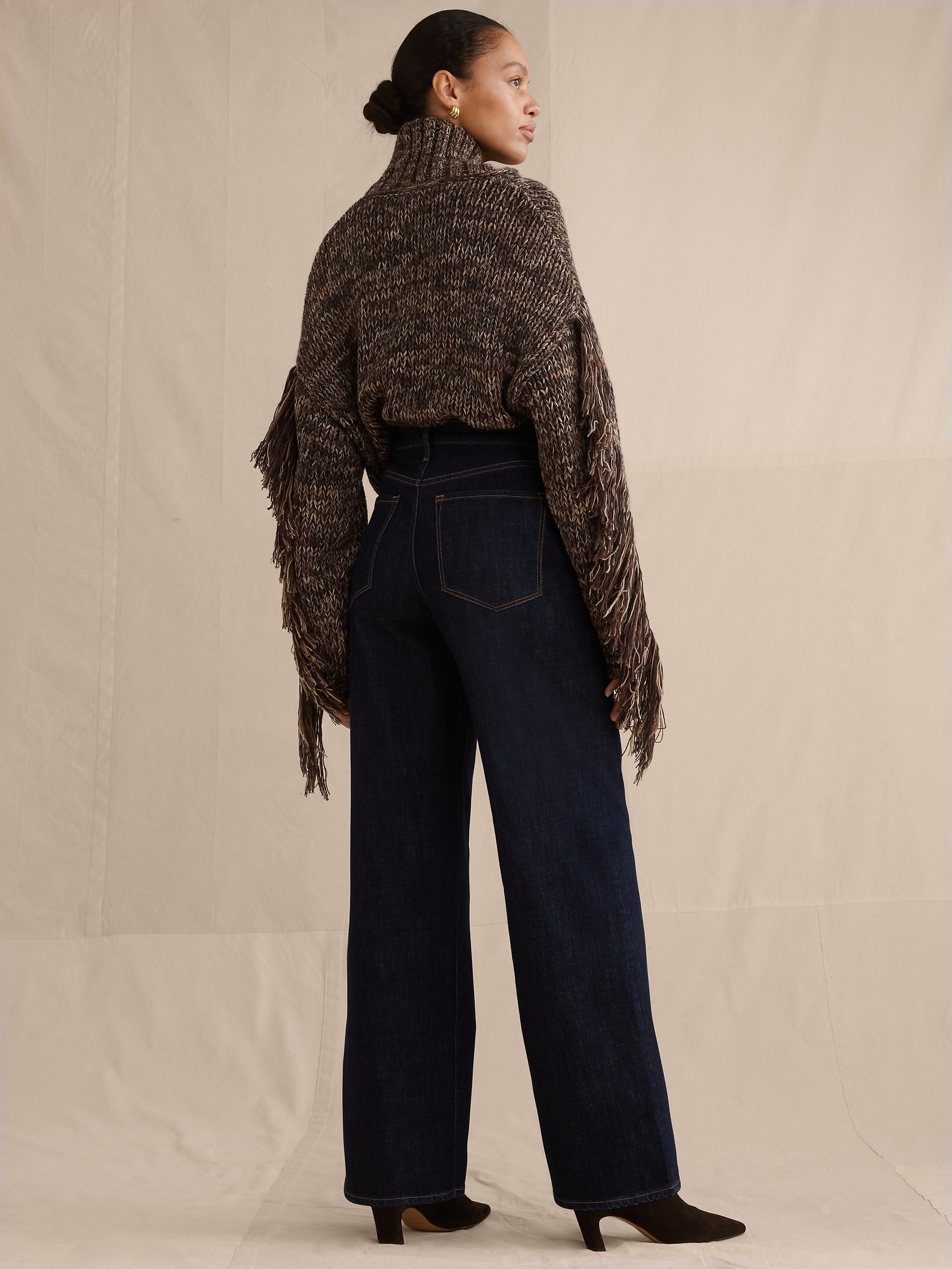 High-Rise Relaxed Wide-Leg Jean