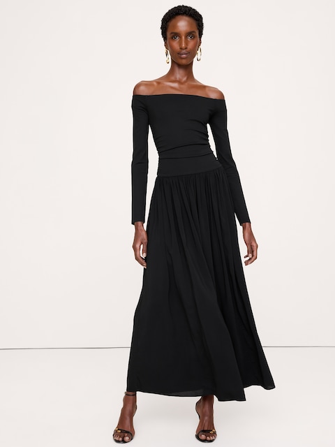 ROBE LONGUE À ÉPAULES DÉNUDÉES EN JERSEY ET CRÊPE GEORGETTE
