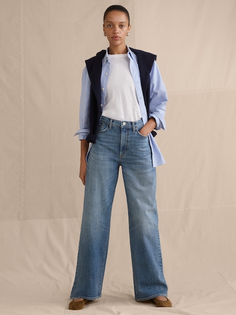 High-Rise Relaxed Wide-Leg Jean