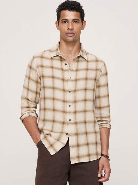 CHEMISE À COUPE STANDARD EN LIN ET COTON À CARREAUX