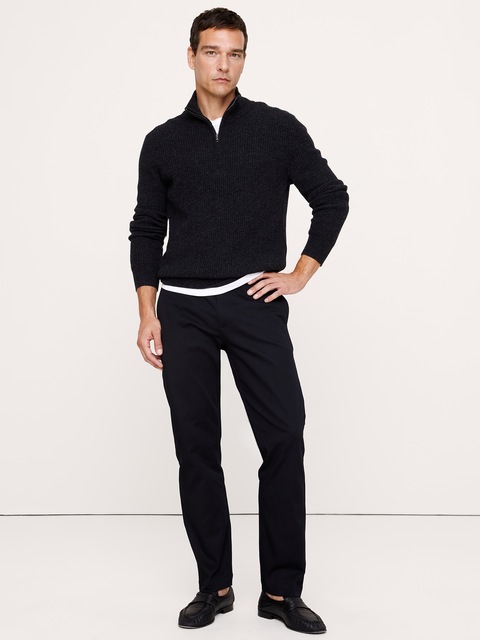 CHINO DROIT EN TISSU ITALIEN EXTENSIBLE