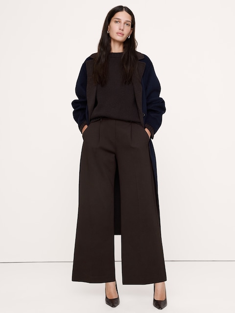 PANTALON À TAILLE HAUTE ÉLASTIQUE, JAMBE LARGE, EN TRICOT POINT DE ROME FLUIDE