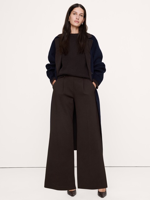 PANTALON À TAILLE HAUTE ÉLASTIQUE, JAMBE LARGE, EN TRICOT POINT DE ROME FLUIDE