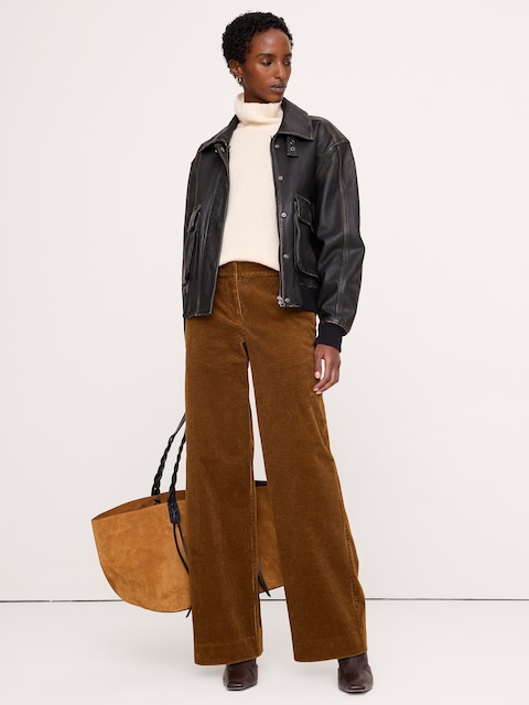 LE PANTALON À JAMBE LARGE DE TOUS LES JOURS EN VELOURS CÔTELÉ