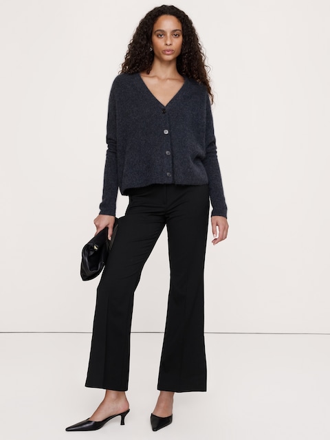 PANTALON ÉVASÉ À TAILLE HAUTE EN LAINE ITALIENNE LÉGÈRE AVEC FENTE LATÉRALE