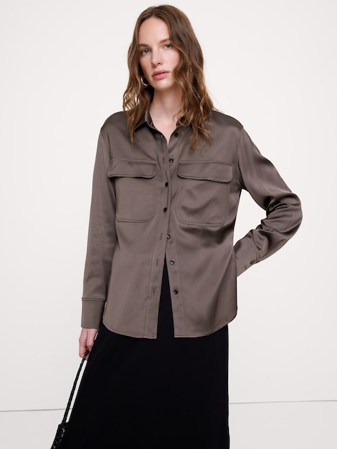CHEMISIER UTILITAIRE EN SATIN EXTENSIBLE