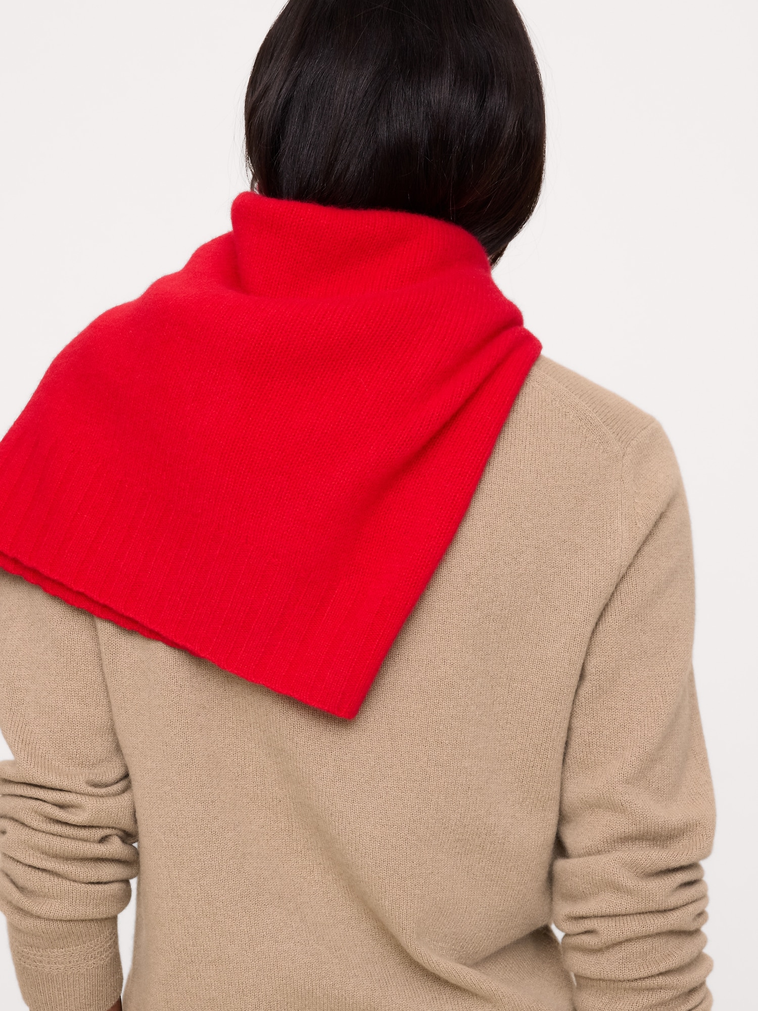 Lightweight Cashmere Crew-Neck Sweater
